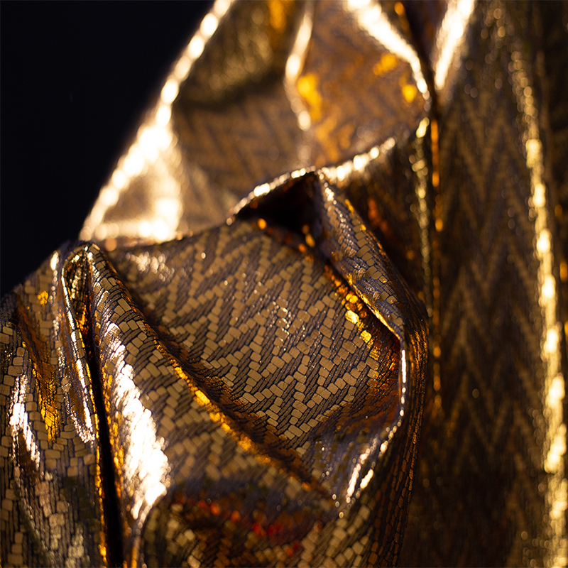 Tela de cuero dorado con textu - Is Sewing Textile Art reseña y precio