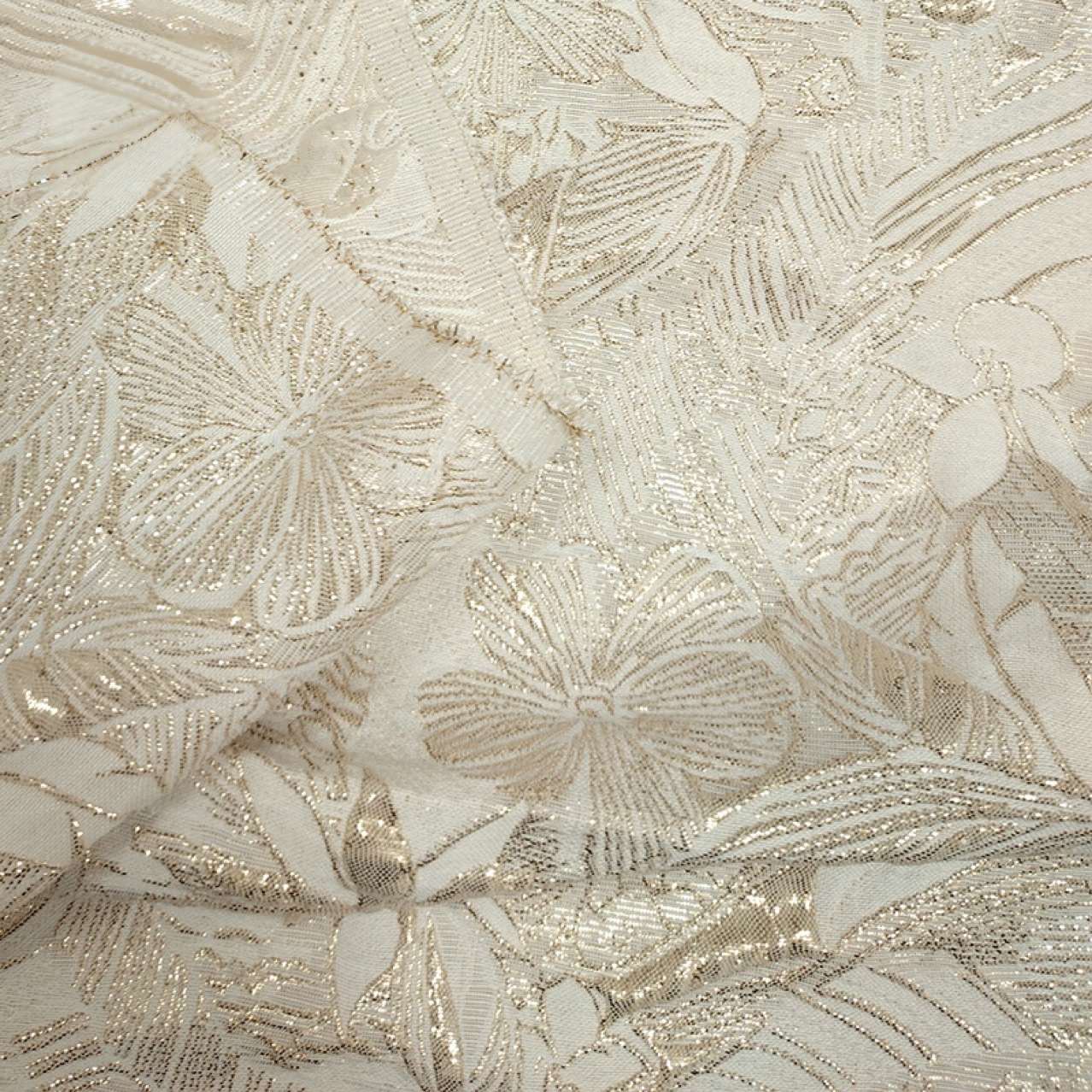 Tela Jacquard con Hojas en Rel - Textile For Sewing reseña y precio